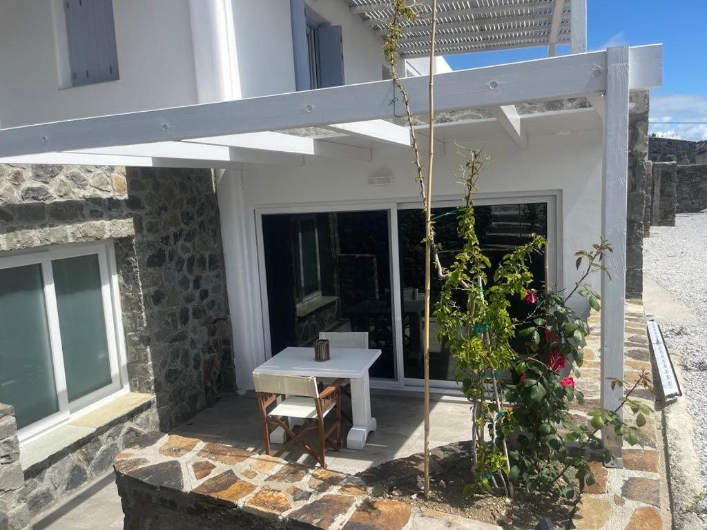 Milesian Suites Adamantas  Стая снимка