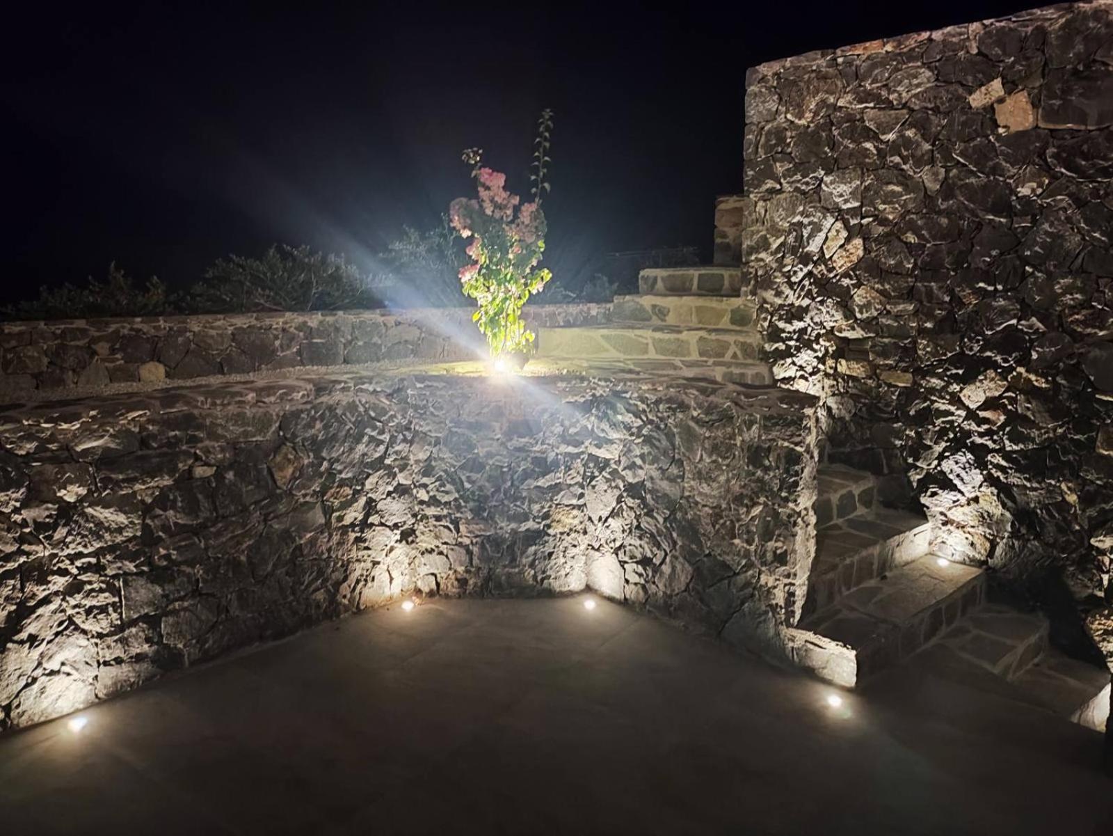 Milesian Suites Adamantas  Стая снимка